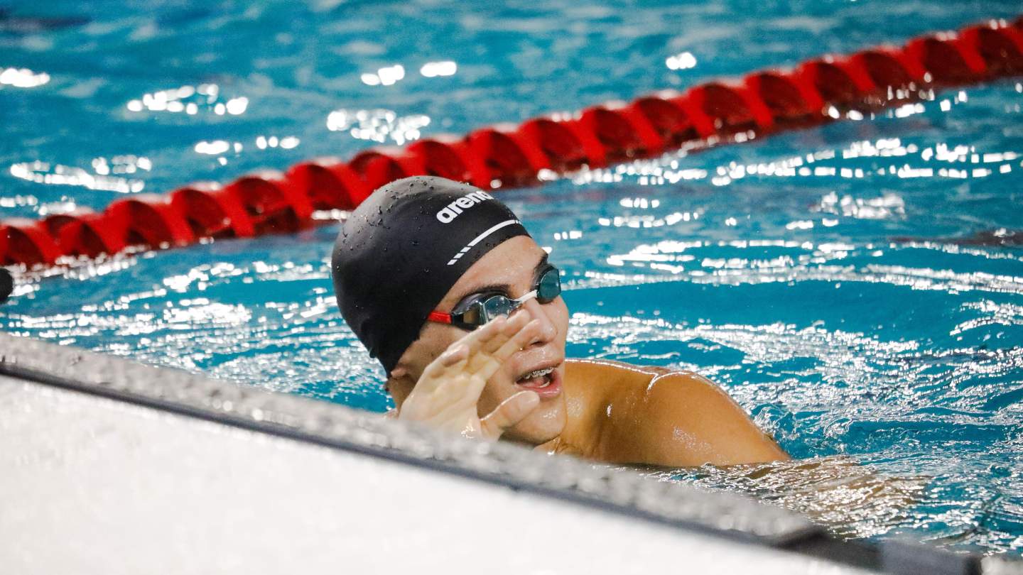 NADADOR ALFREDO VELÁZQUEZ CIERRA CON “BROCHE DE ORO” EN LA OLIMPIADA NACIONAL 